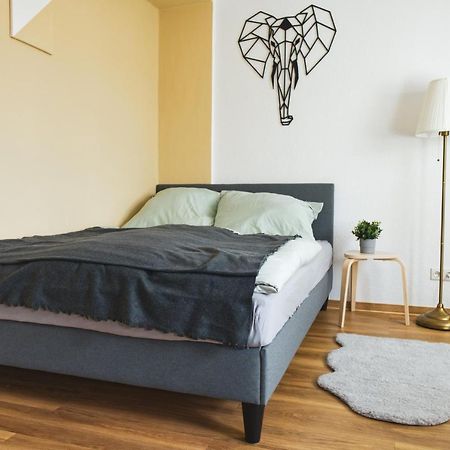 Fullhouse - Halle - T28 - Elephant Apartment Kültér fotó