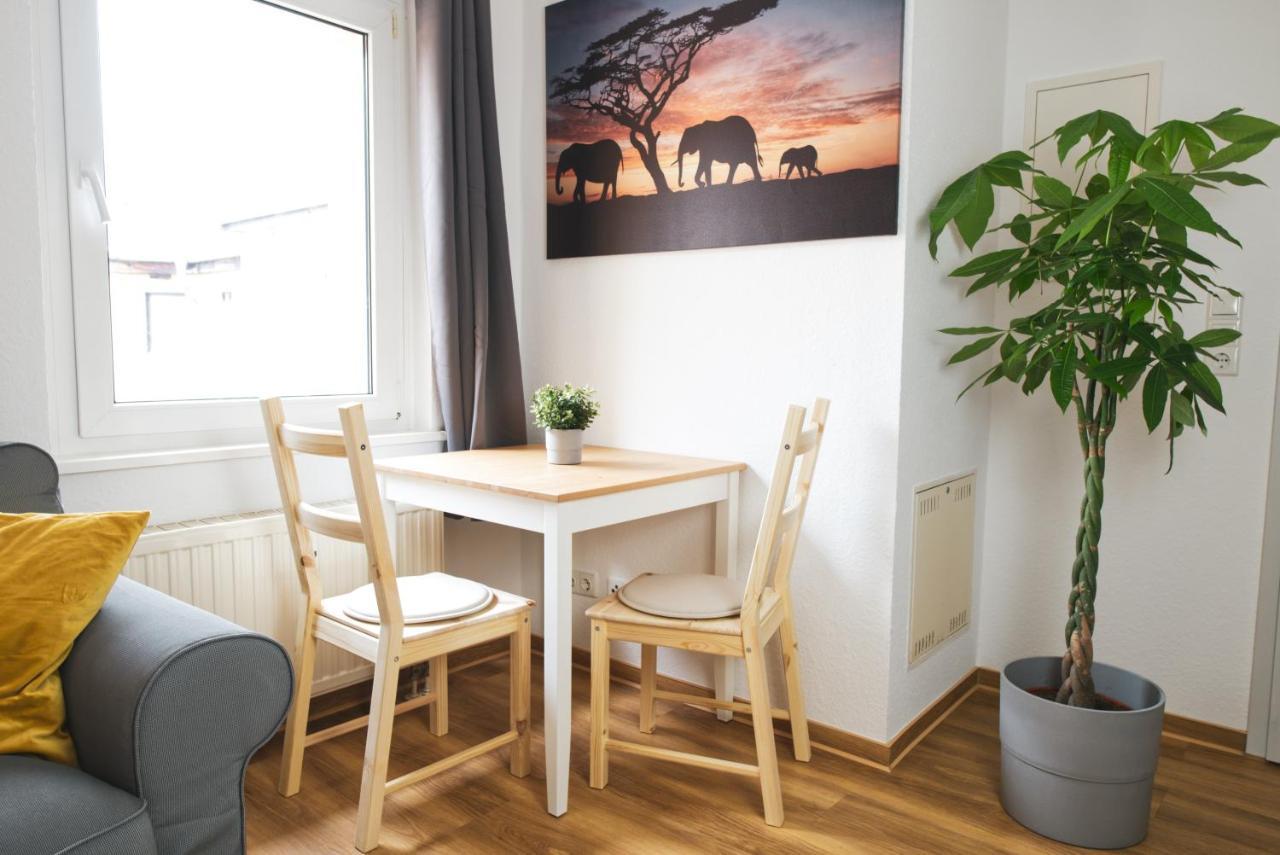 Fullhouse - Halle - T28 - Elephant Apartment Kültér fotó